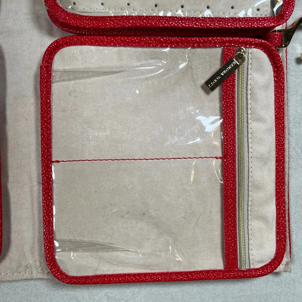 Kendra Scott‎ Getaway Collection Jewelry Travel Case OS Red Pebbled Faux Leather